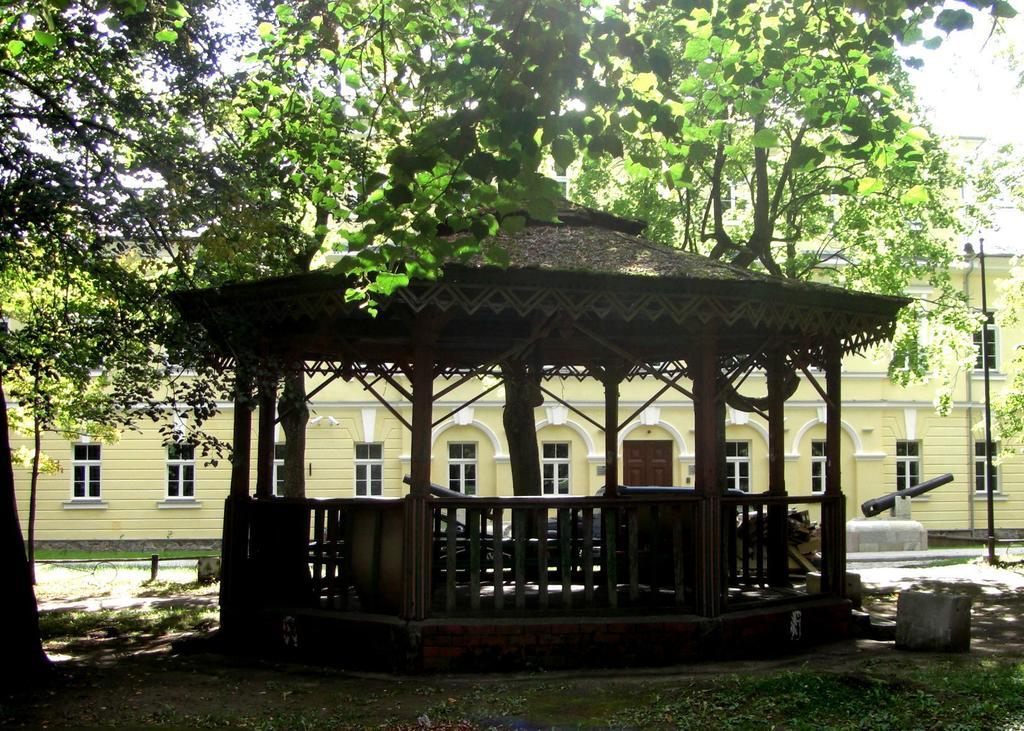 Picturesque Apartment Into Antique Fortress Daugavpils Bilik gambar